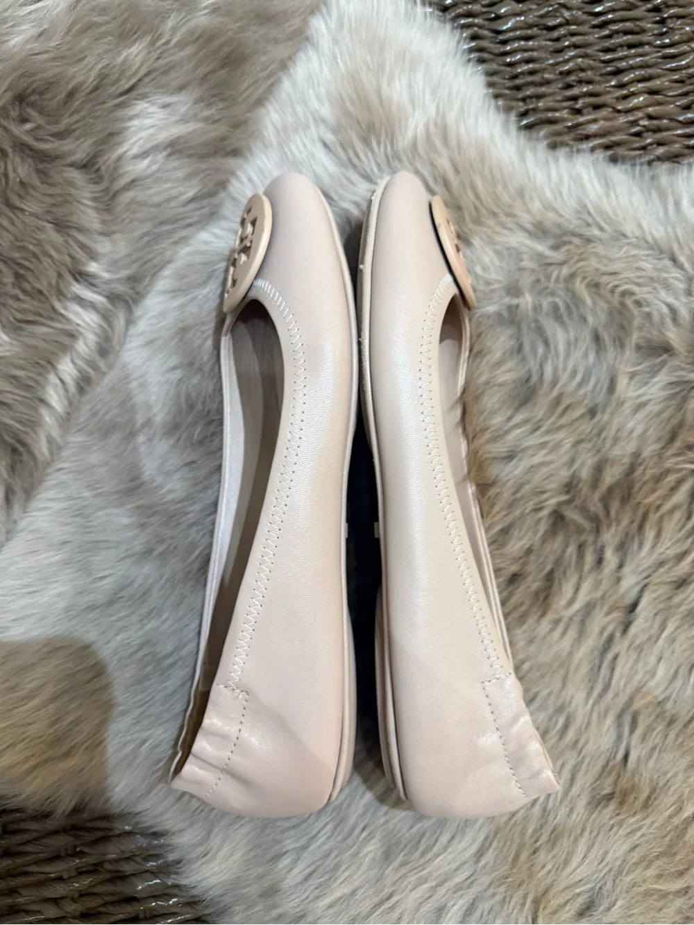 Tory Burch Blush Leather Logo Round-Toe Ballet Flats